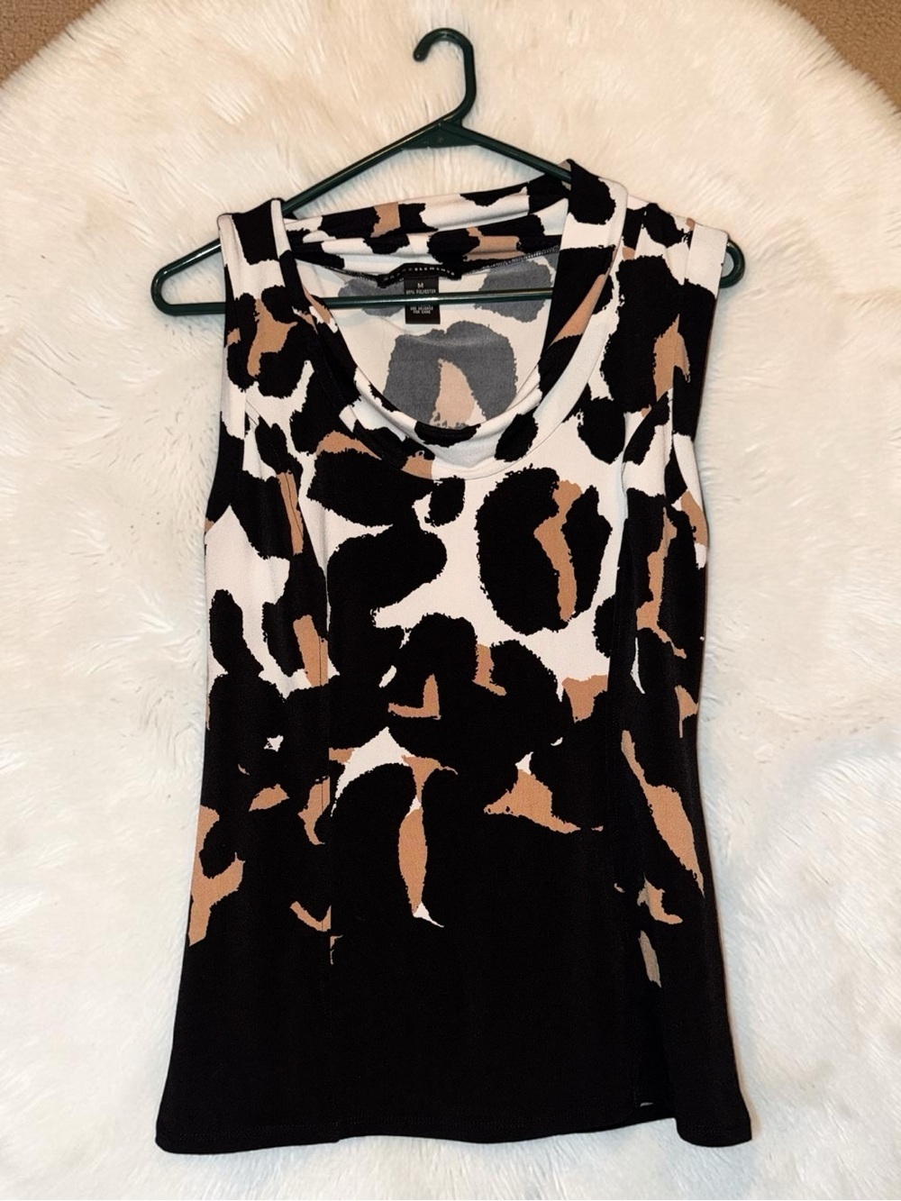 Sleeveless Animal Print Blouse Tank Top in Black, White & Tan size Medium